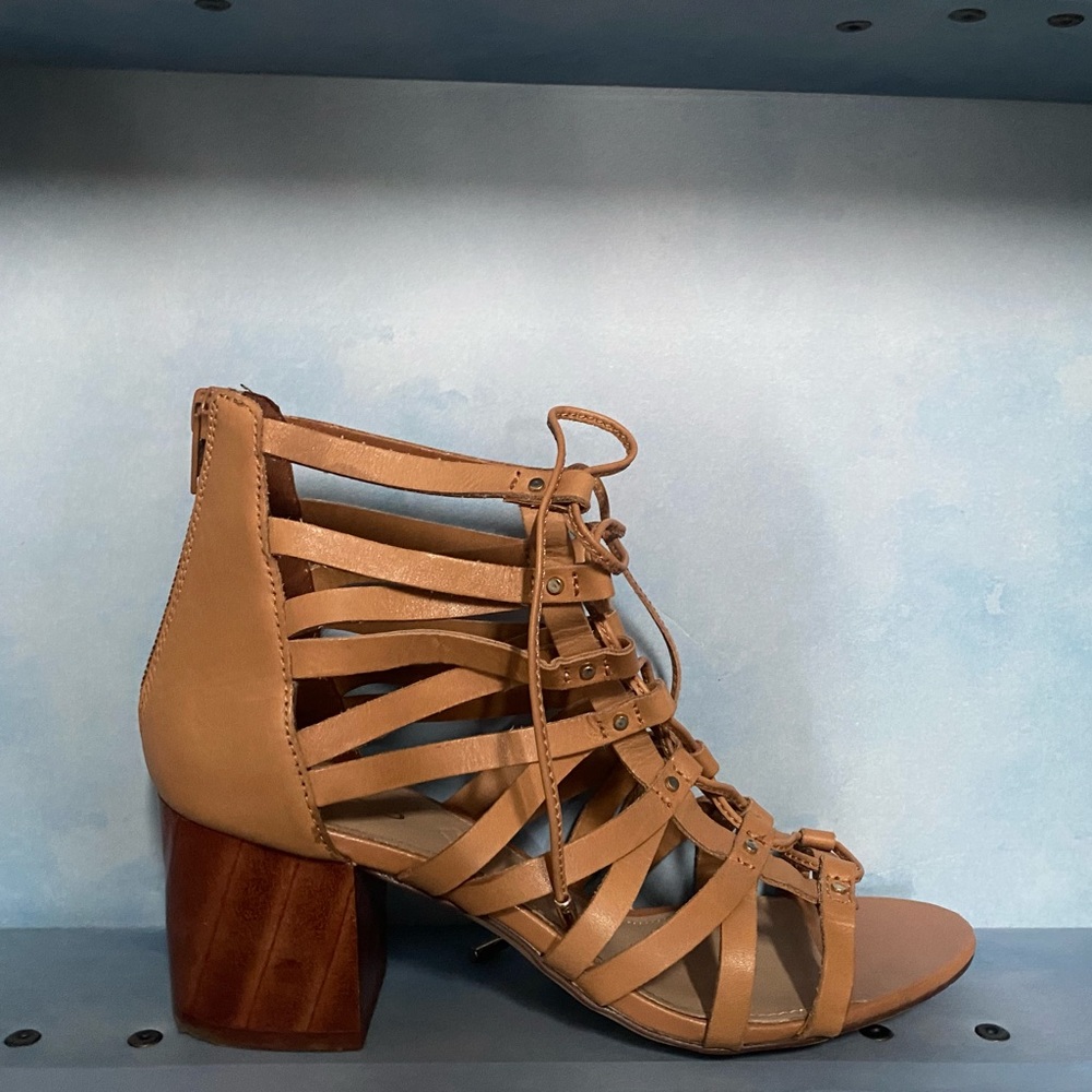 Aldo gladiator heels size 37.5/7 light brown